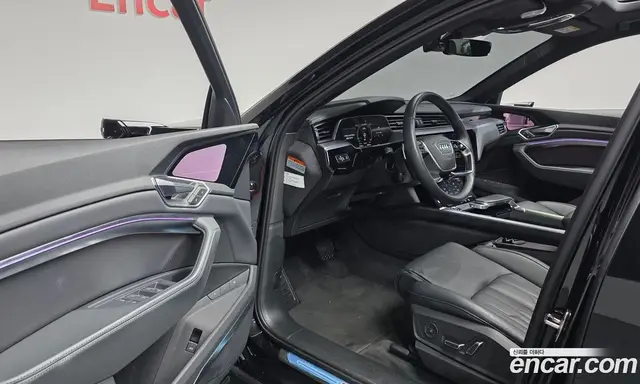 Audi e-tron 2023 0.2 автомат (гидро), миниатюра 12