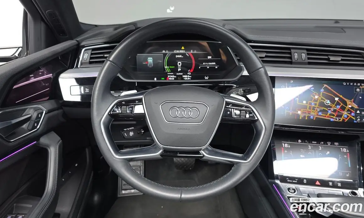 Audi e-tron 2023 0.2 автомат (гидро), фото 19 Audi e-tron 2023 0.2 автомат (гидро), фото 19
