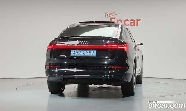 Audi e-tron 2023 0.2 автомат (гидро), миниатюра 3 Audi e-tron 2023 0.2 автомат (гидро), миниатюра 3