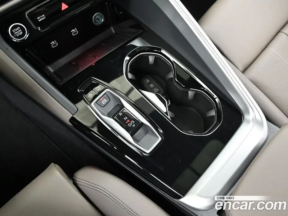 Audi Q5 2025 2.0 автомат (гидро), фото 9 Audi Q5 2025 2.0 автомат (гидро), фото 9