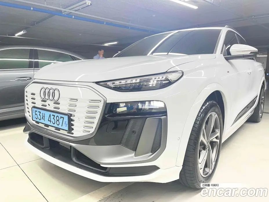 Audi Q6 e-tron 2025 автомат (гидро), фото 1 Audi Q6 e-tron 2025 автомат (гидро), фото 1