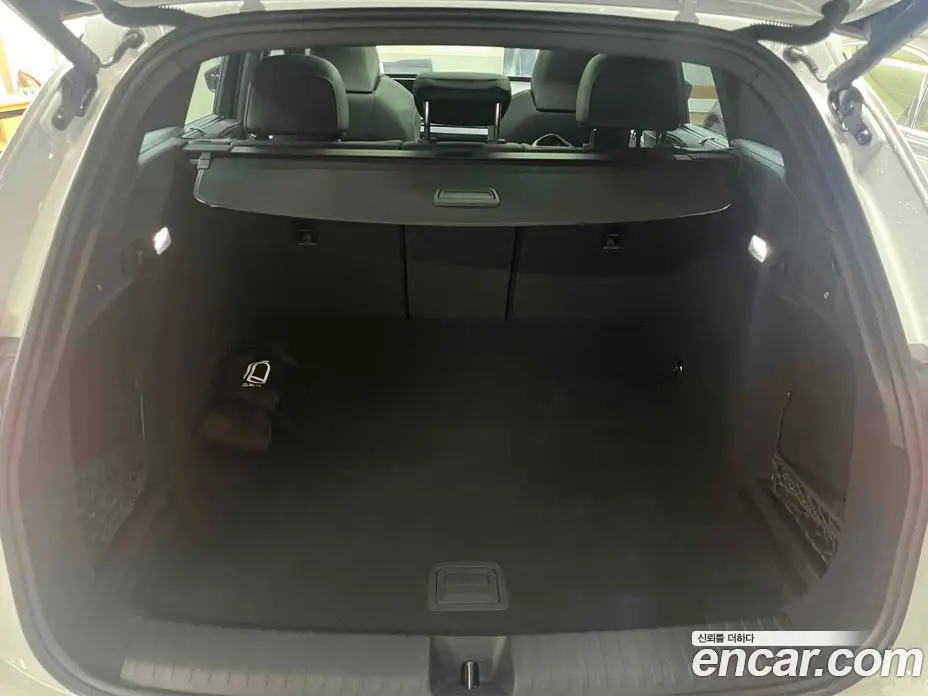 Audi Q6 e-tron 2025 автомат (гидро), фото 18 Audi Q6 e-tron 2025 автомат (гидро), фото 18