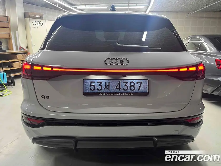 Audi Q6 e-tron 2025 автомат (гидро), фото 4 Audi Q6 e-tron 2025 автомат (гидро), фото 4