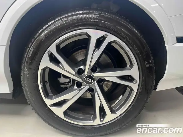 Audi Q6 e-tron 2025 автомат (гидро), миниатюра 5 Audi Q6 e-tron 2025 автомат (гидро), миниатюра 5