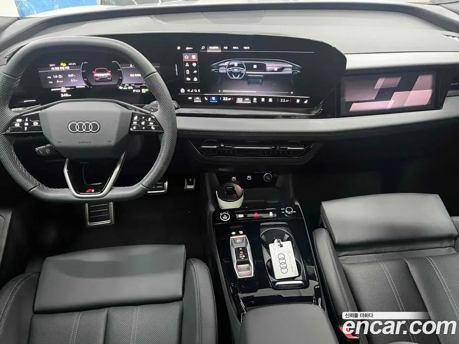 Audi Q6 e-tron 2025 автомат (гидро), фото 7 Audi Q6 e-tron 2025 автомат (гидро), фото 7