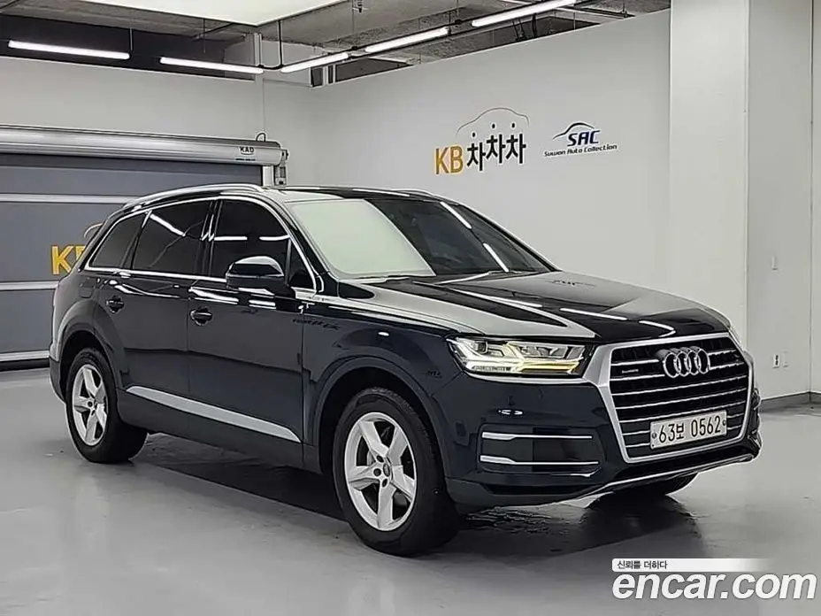 Audi Q7 2016 3.0 автомат (гидро), фото 4 Audi Q7 2016 3.0 автомат (гидро), фото 4