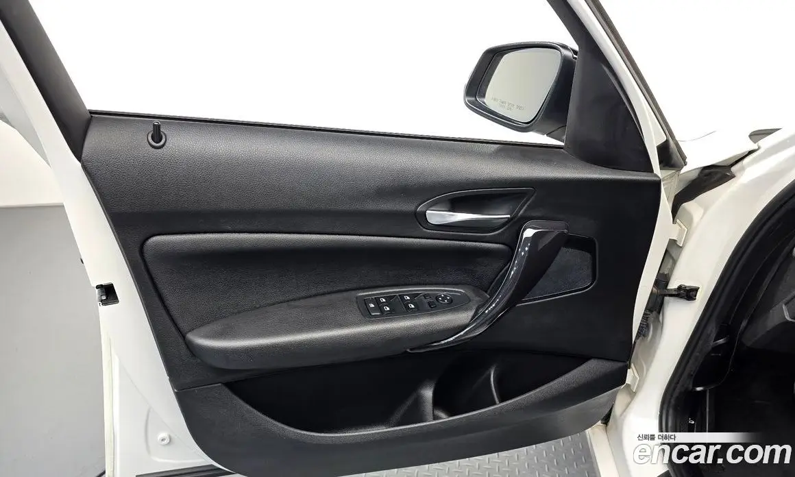 BMW 1 серия 2015 2.0 автомат (гидро), фото 13 BMW 1 серия 2015 2.0 автомат (гидро), фото 13