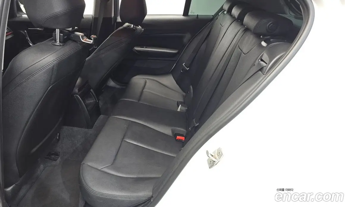 BMW 1 серия 2015 2.0 автомат (гидро), фото 16 BMW 1 серия 2015 2.0 автомат (гидро), фото 16