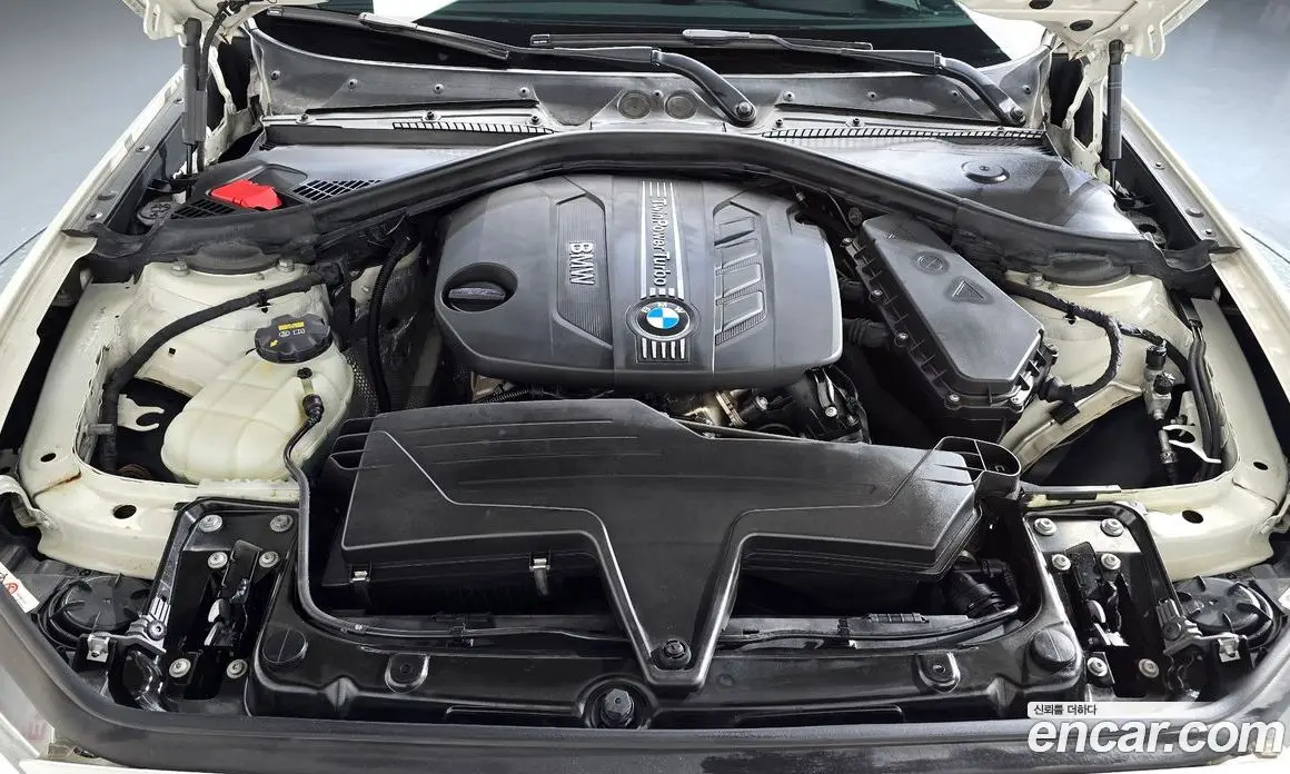 BMW 1 серия 2015 2.0 автомат (гидро), фото 5 BMW 1 серия 2015 2.0 автомат (гидро), фото 5