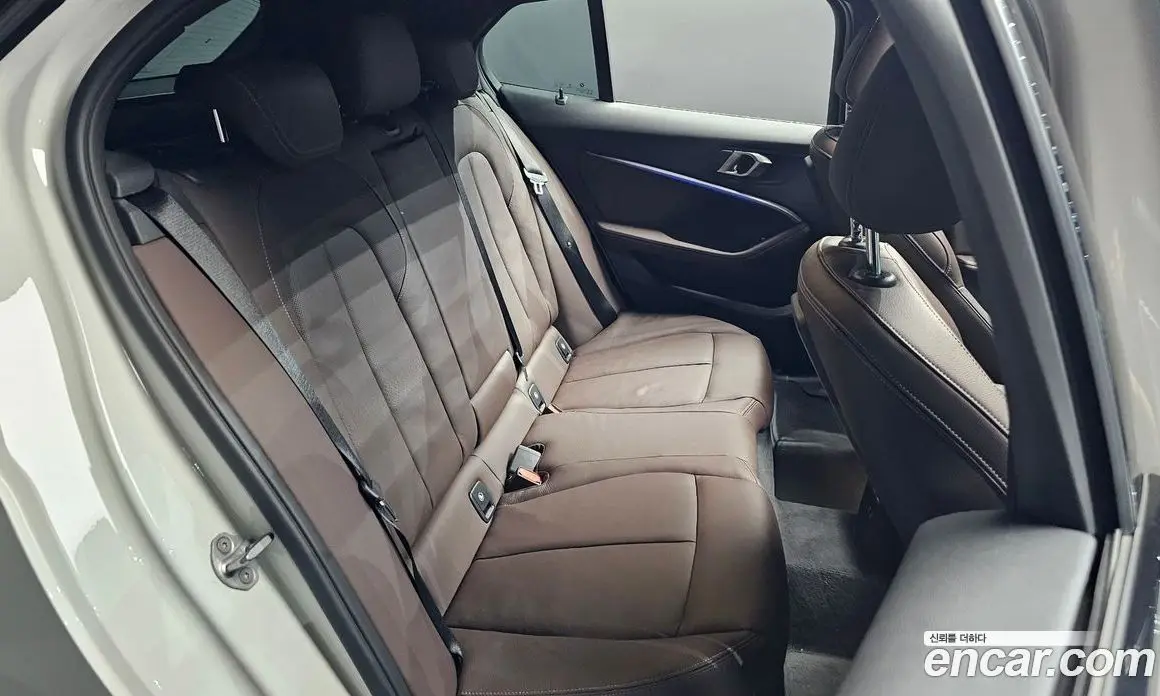 BMW 1 серия 2020 2.0 автомат (гидро), фото 11