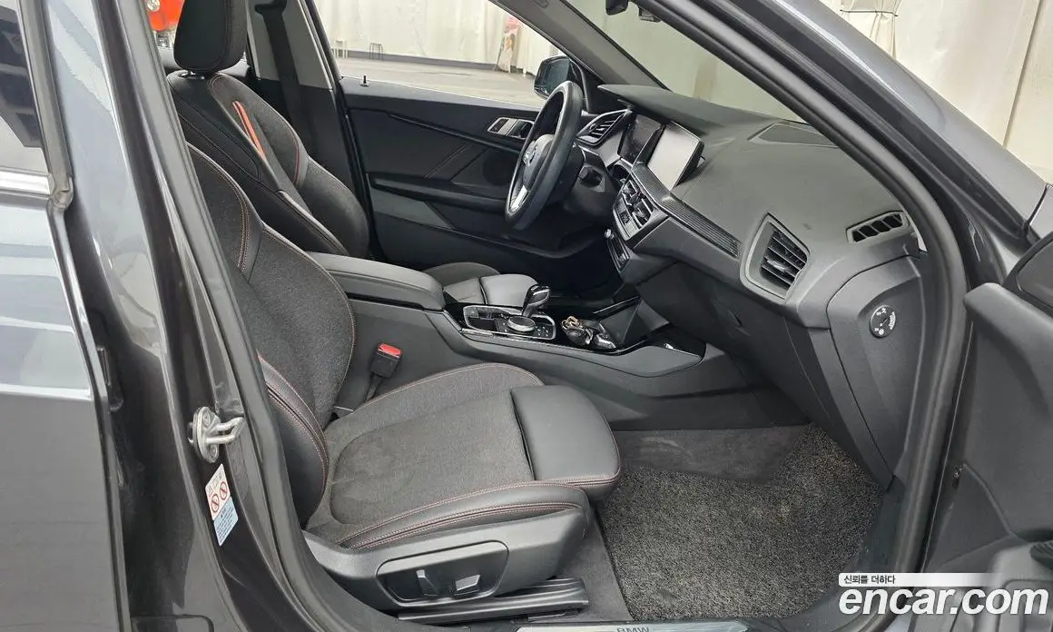 BMW 1 серия 2020 2.0 автомат (гидро), фото 16 BMW 1 серия 2020 2.0 автомат (гидро), фото 16