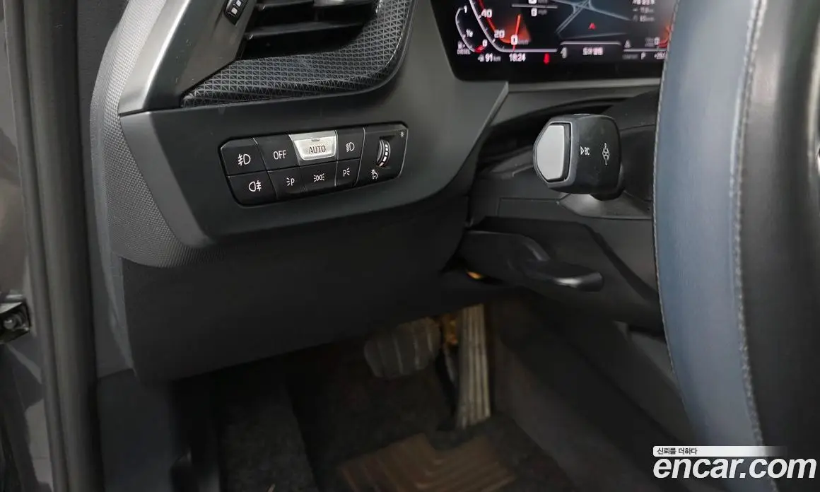 BMW 1 серия 2020 2.0 автомат (гидро), фото 23 BMW 1 серия 2020 2.0 автомат (гидро), фото 23