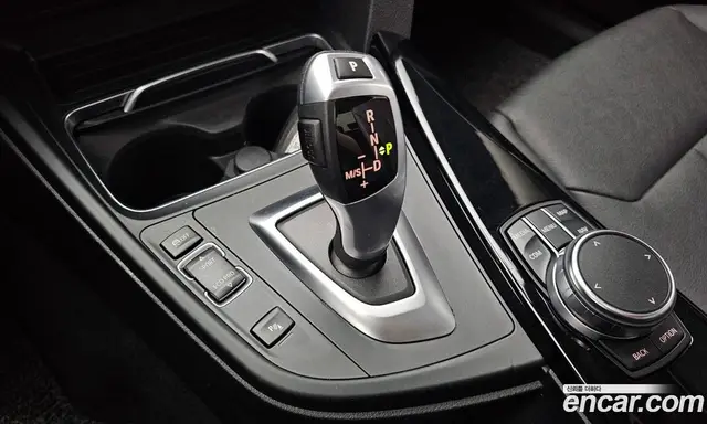 BMW 3 серия 2018 2.0 автомат (гидро), миниатюра 12