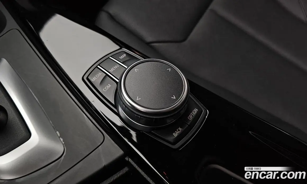 BMW 3 серия 2018 2.0 автомат (гидро), фото 29 BMW 3 серия 2018 2.0 автомат (гидро), фото 29