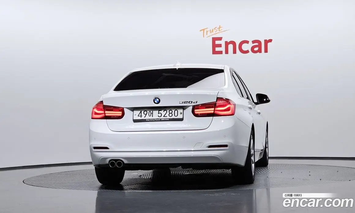 BMW 3 серия 2018 2.0 автомат (гидро), фото 4 BMW 3 серия 2018 2.0 автомат (гидро), фото 4
