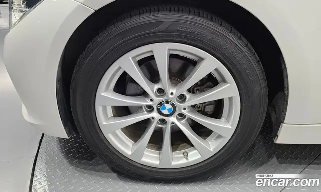 BMW 3 серия 2018 2.0 автомат (гидро), миниатюра 5 BMW 3 серия 2018 2.0 автомат (гидро), миниатюра 5