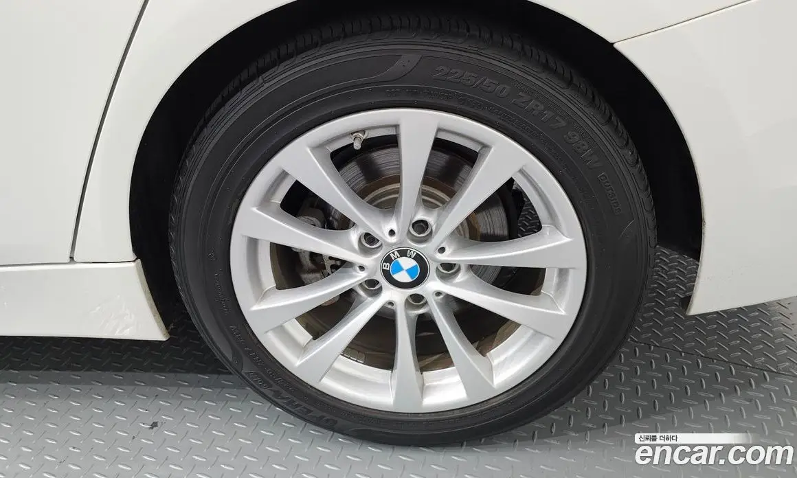 BMW 3 серия 2018 2.0 автомат (гидро), фото 7 BMW 3 серия 2018 2.0 автомат (гидро), фото 7