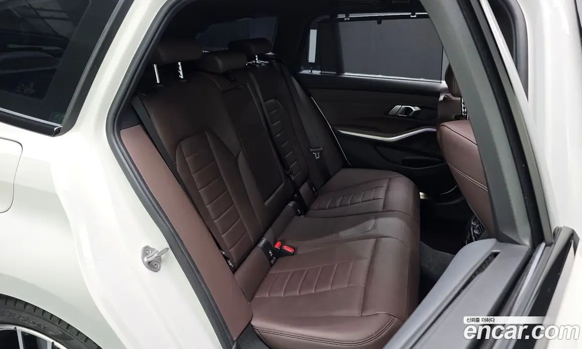 BMW 3 серия 2022 2.0 автомат (гидро), фото 17