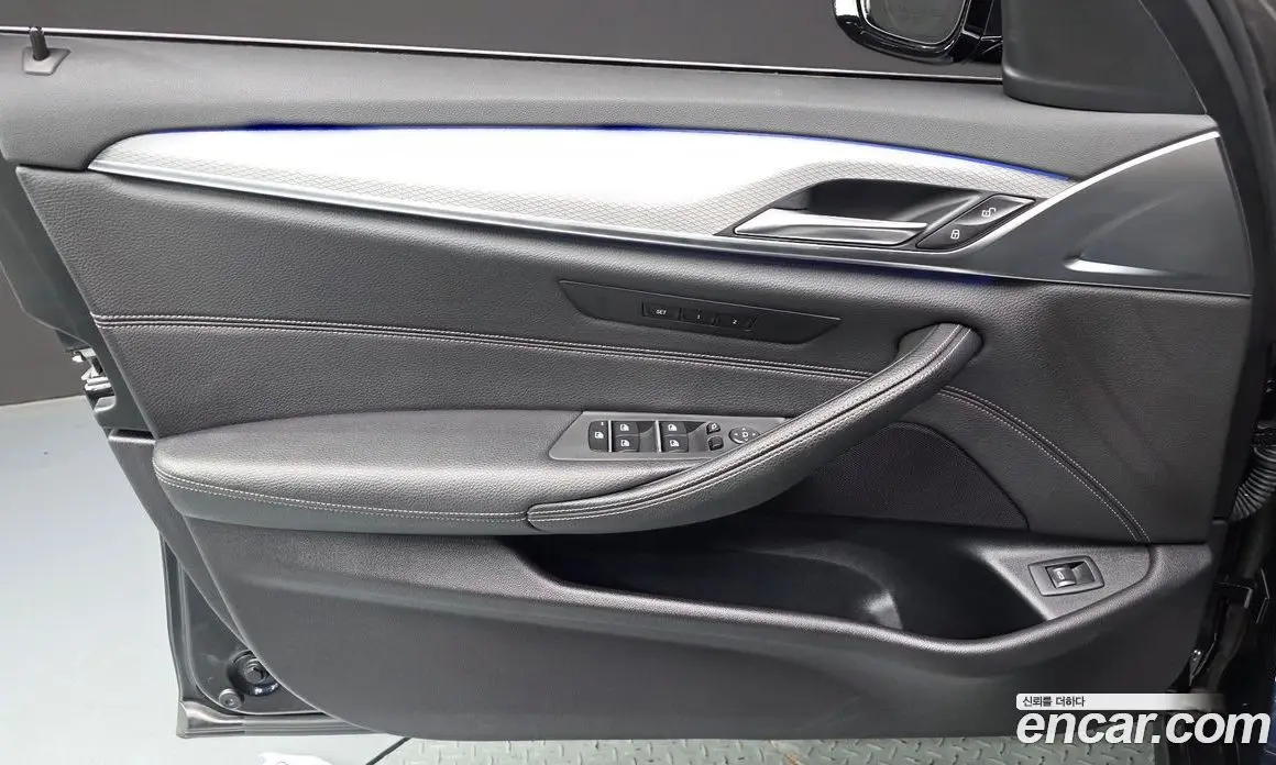 BMW 5 серия 2018 2.0 автомат (гидро), фото 14