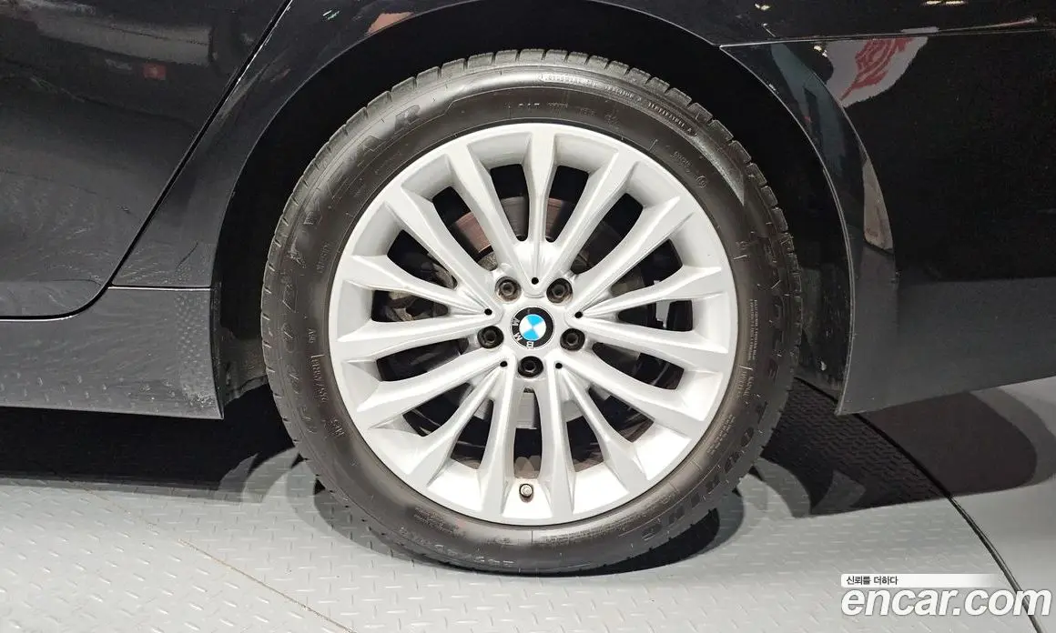 BMW 5 серия 2019 2.0 автомат (гидро), фото 7 BMW 5 серия 2019 2.0 автомат (гидро), фото 7