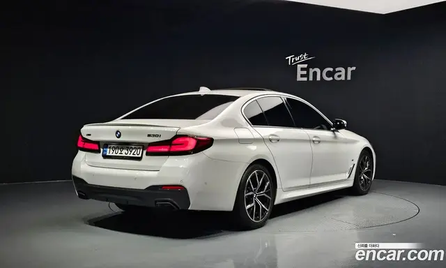 BMW 5 серия 2022 2.0 автомат (гидро), миниатюра 2 BMW 5 серия 2022 2.0 автомат (гидро), миниатюра 2