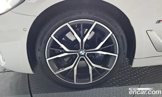 BMW 5 серия 2022 2.0 автомат (гидро), миниатюра 5 BMW 5 серия 2022 2.0 автомат (гидро), миниатюра 5