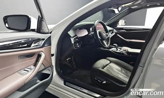 BMW 5 серия 2022 2.0 автомат (гидро), миниатюра 10 BMW 5 серия 2022 2.0 автомат (гидро), миниатюра 10