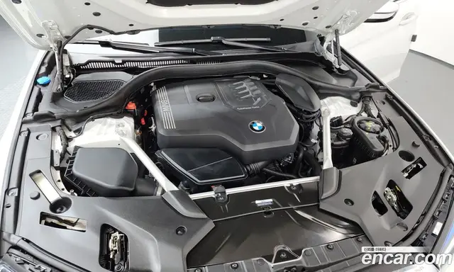 BMW 5 серия 2023 2.0 автомат (гидро), миниатюра 6 BMW 5 серия 2023 2.0 автомат (гидро), миниатюра 6