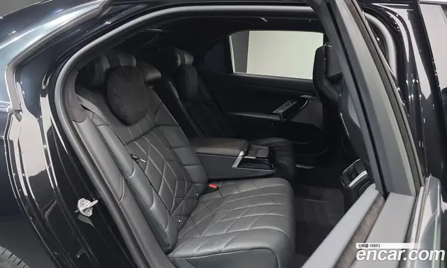 BMW 7 серия 2023 3.0 автомат (гидро), миниатюра 12