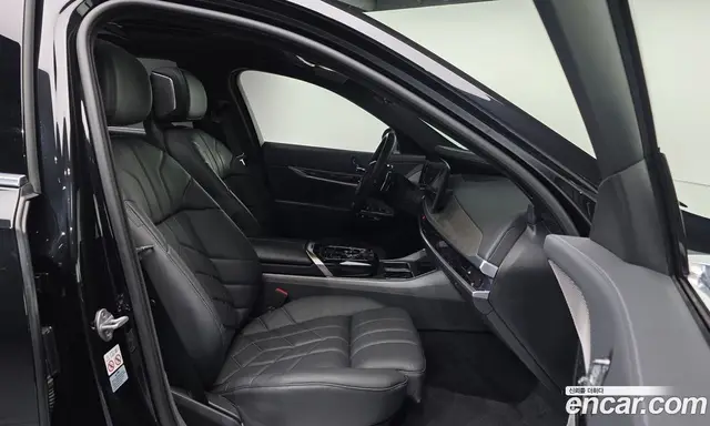 BMW 7 серия 2023 3.0 автомат (гидро), миниатюра 10