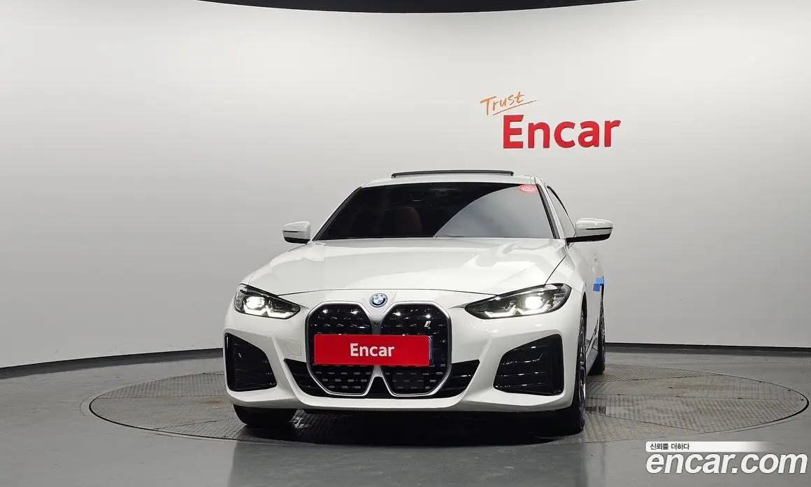 BMW i4 2022 0.2 автомат (гидро), фото 3 BMW i4 2022 0.2 автомат (гидро), фото 3