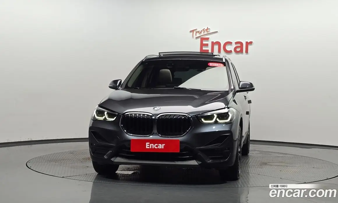 BMW X1 2020 2.0 автомат (гидро), фото 2 BMW X1 2020 2.0 автомат (гидро), фото 2