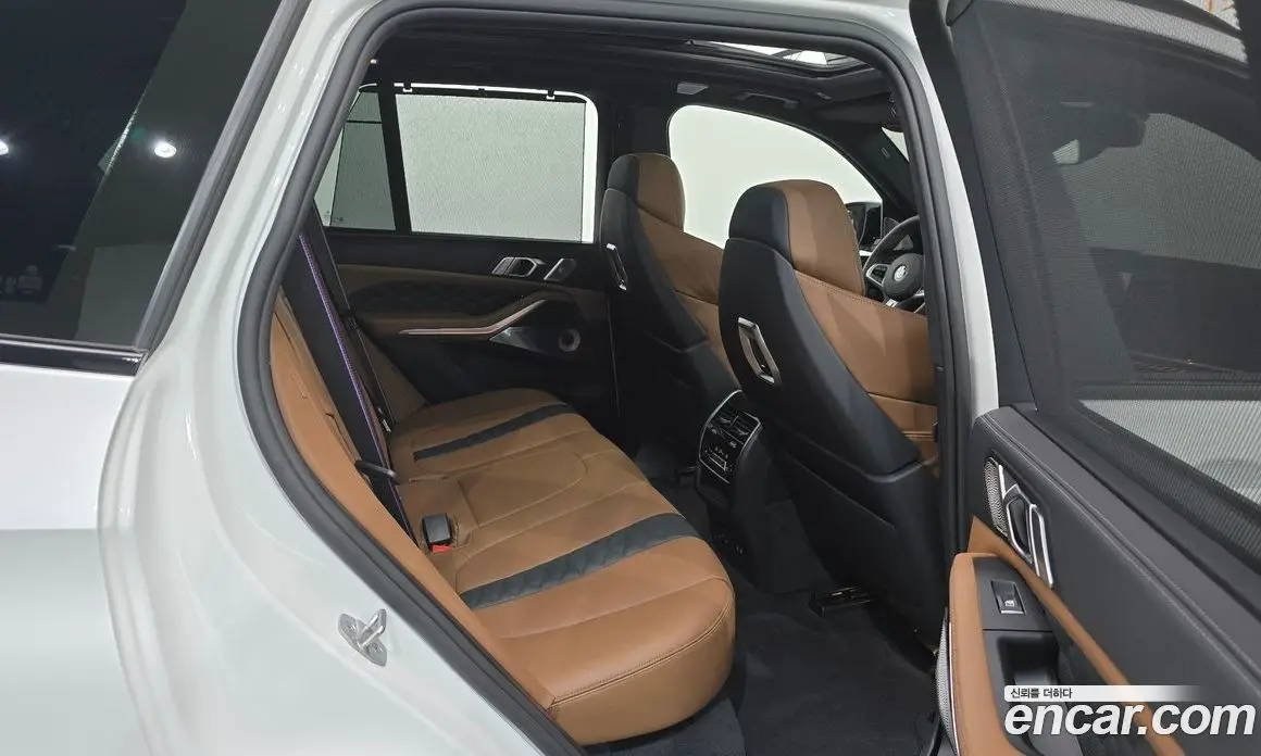 BMW X5M 2025 4.4 автомат (гидро), фото 17 BMW X5M 2025 4.4 автомат (гидро), фото 17