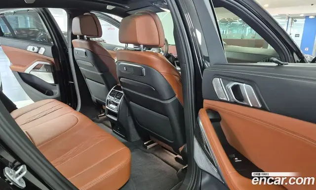 BMW X6 2024 4.4 автомат (гидро), миниатюра 12