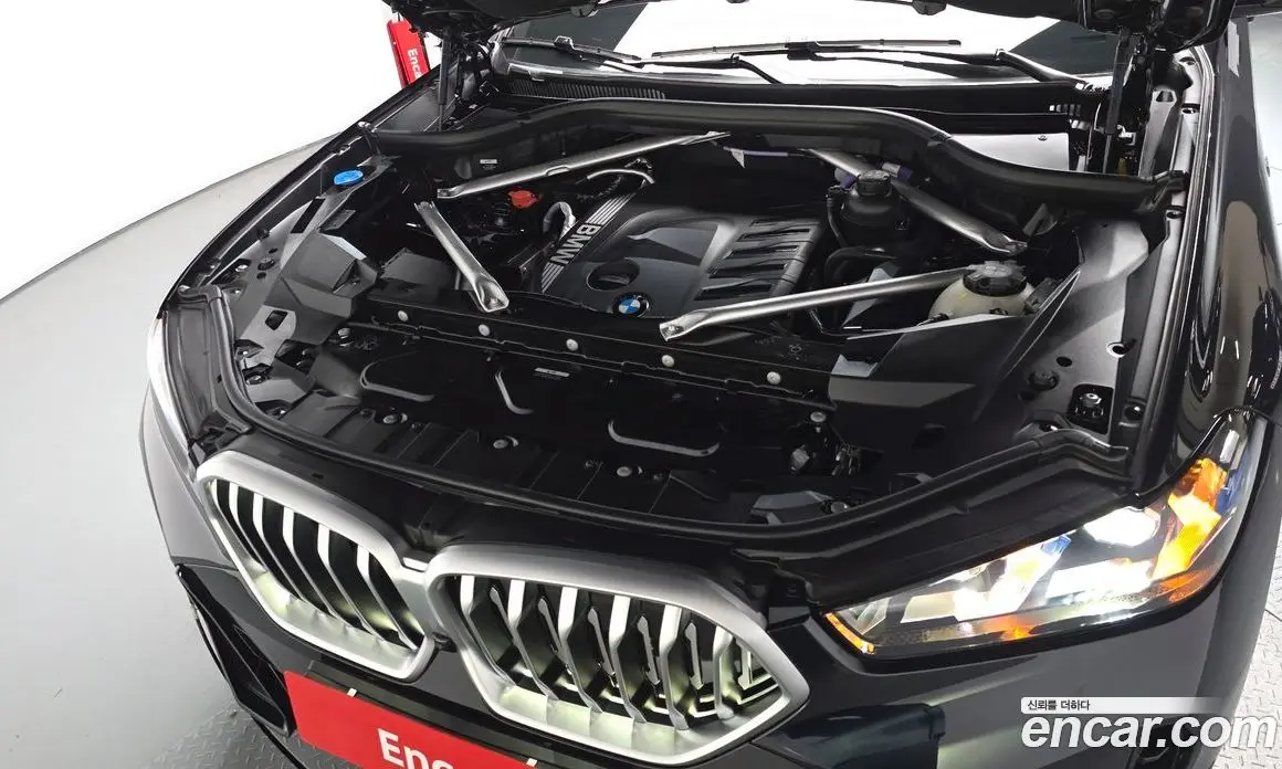 BMW X6 2025 3.0 автомат (гидро), фото 5 BMW X6 2025 3.0 автомат (гидро), фото 5