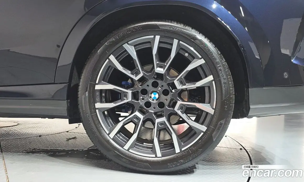 BMW X6 2025 3.0 автомат (гидро), фото 6 BMW X6 2025 3.0 автомат (гидро), фото 6