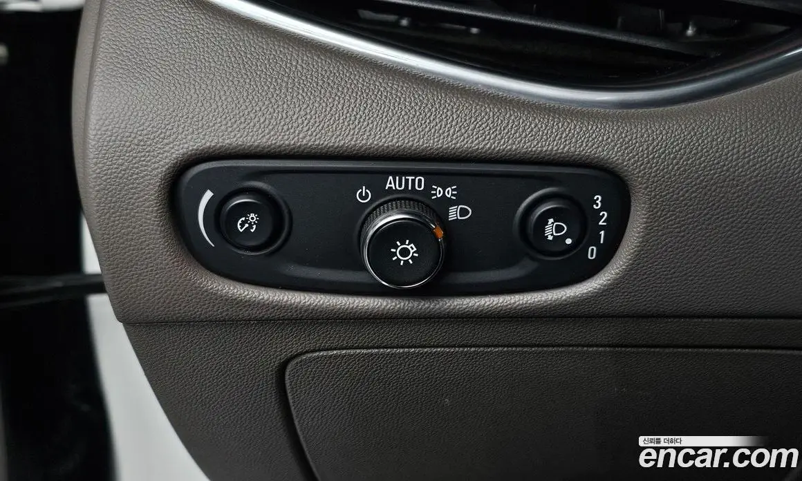 Chevrolet Malibu 2016 2.0 автомат (гидро), фото 13