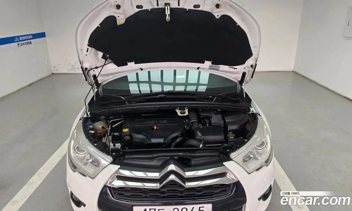 Citroen DS4 2013 2.0 автомат (гидро), фото 20 Citroen DS4 2013 2.0 автомат (гидро), фото 20