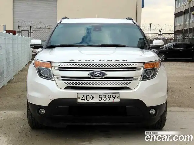 Ford Explorer 2014 3.5 автомат (гидро), миниатюра 2 Ford Explorer 2014 3.5 автомат (гидро), миниатюра 2