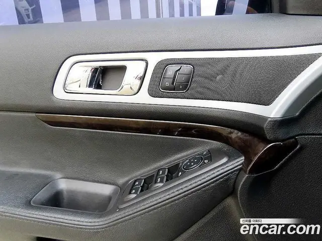 Ford Explorer 2014 3.5 автомат (гидро), миниатюра 12