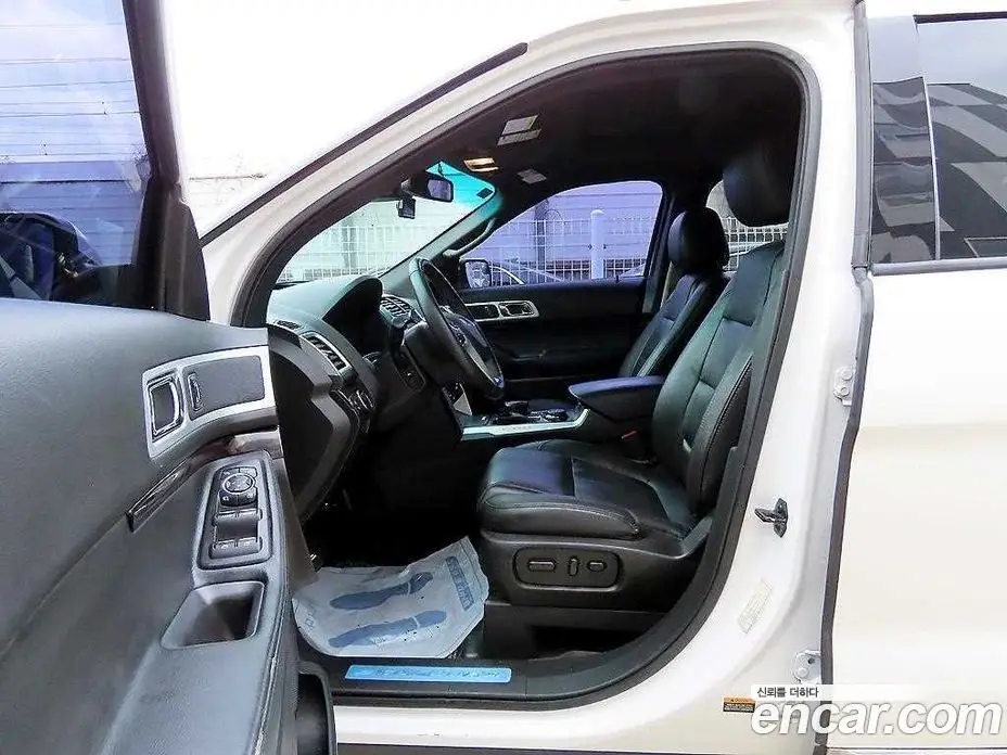 Ford Explorer 2014 3.5 автомат (гидро), фото 5 Ford Explorer 2014 3.5 автомат (гидро), фото 5
