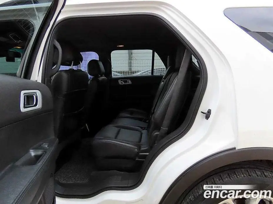 Ford Explorer 2014 3.5 автомат (гидро), фото 6 Ford Explorer 2014 3.5 автомат (гидро), фото 6