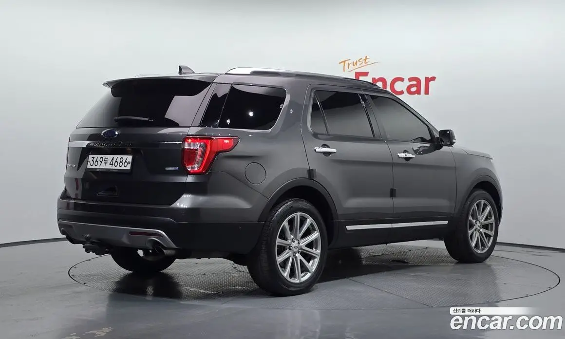 Ford Explorer 2017 2.3 автомат (гидро), фото 2 Ford Explorer 2017 2.3 автомат (гидро), фото 2