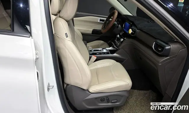 Ford Explorer 2021 3.0 автомат (гидро), миниатюра 12