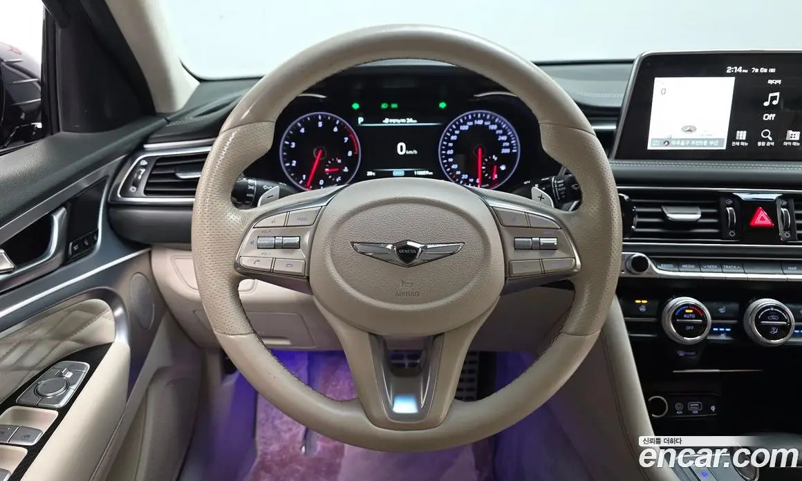 Genesis G70 2018 3.3 автомат (гидро), фото 18 Genesis G70 2018 3.3 автомат (гидро), фото 18