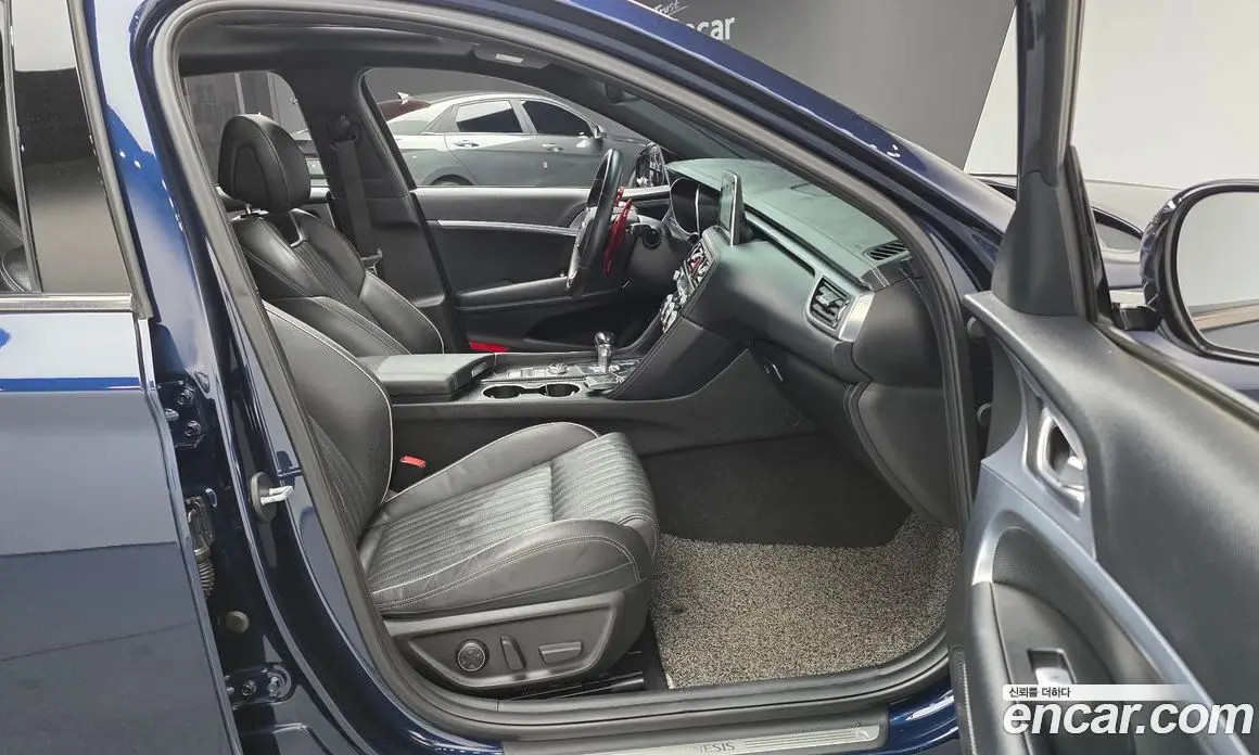 Genesis G70 2019 2.0 автомат (гидро), фото 10