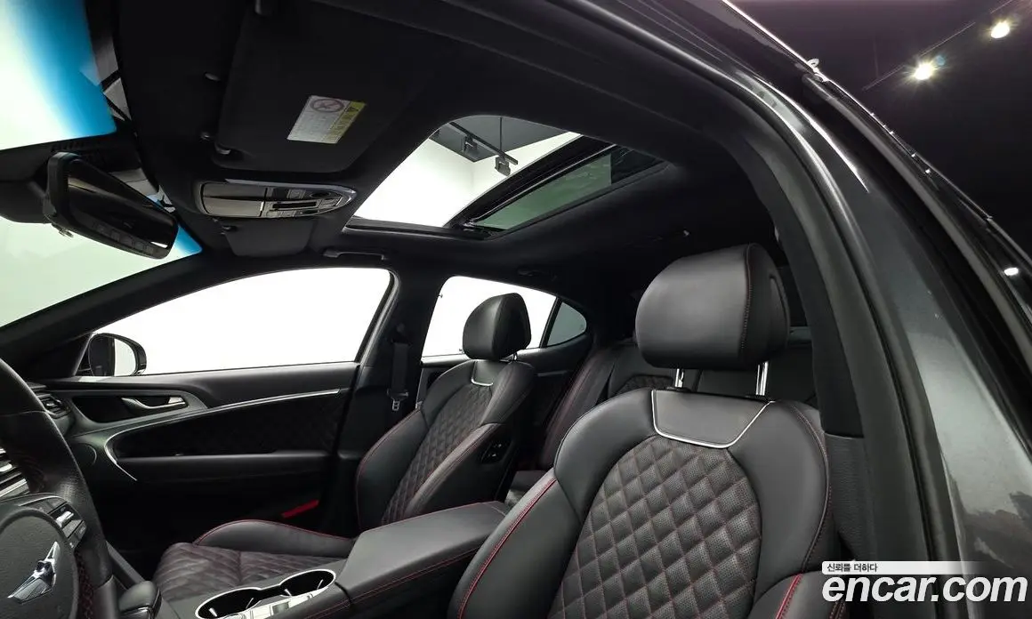 Genesis G70 2019 2.0 автомат (гидро), фото 18 Genesis G70 2019 2.0 автомат (гидро), фото 18