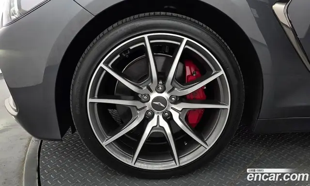 Genesis G70 2019 2.0 автомат (гидро), миниатюра 5 Genesis G70 2019 2.0 автомат (гидро), миниатюра 5