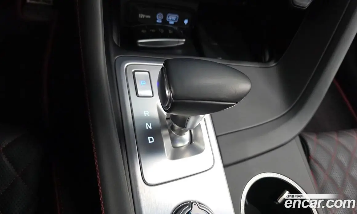 Genesis G70 2019 2.0 автомат (гидро), фото 9 Genesis G70 2019 2.0 автомат (гидро), фото 9