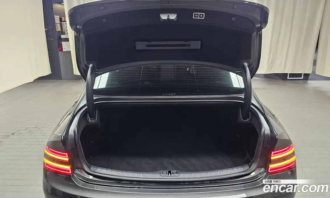 Genesis G80 2022 3.5 автомат (гидро), фото 22 Genesis G80 2022 3.5 автомат (гидро), фото 22